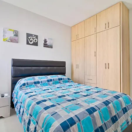 Aparta Azul Apartamento *